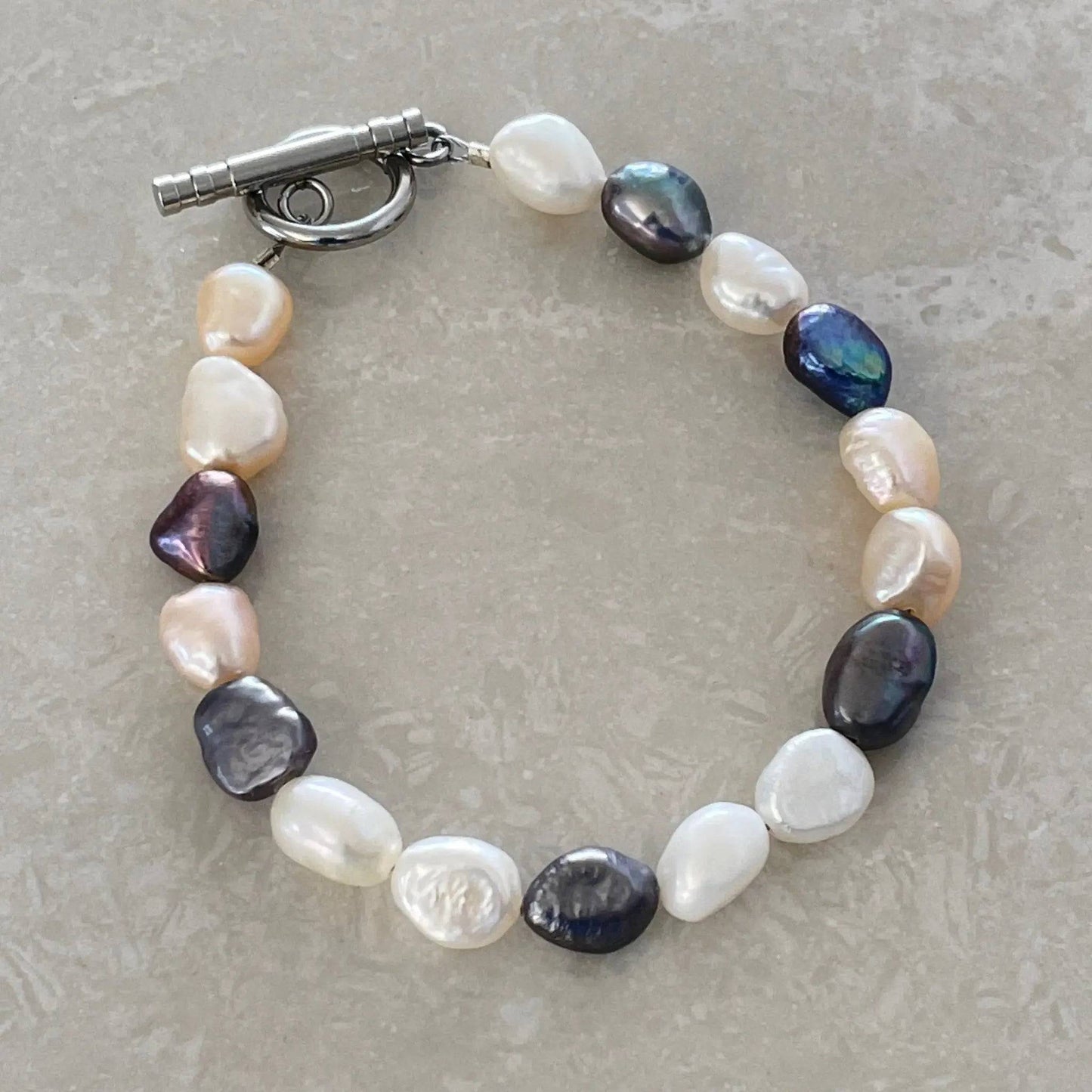 Freshwater Pearl Bracelet - Uplift Beads